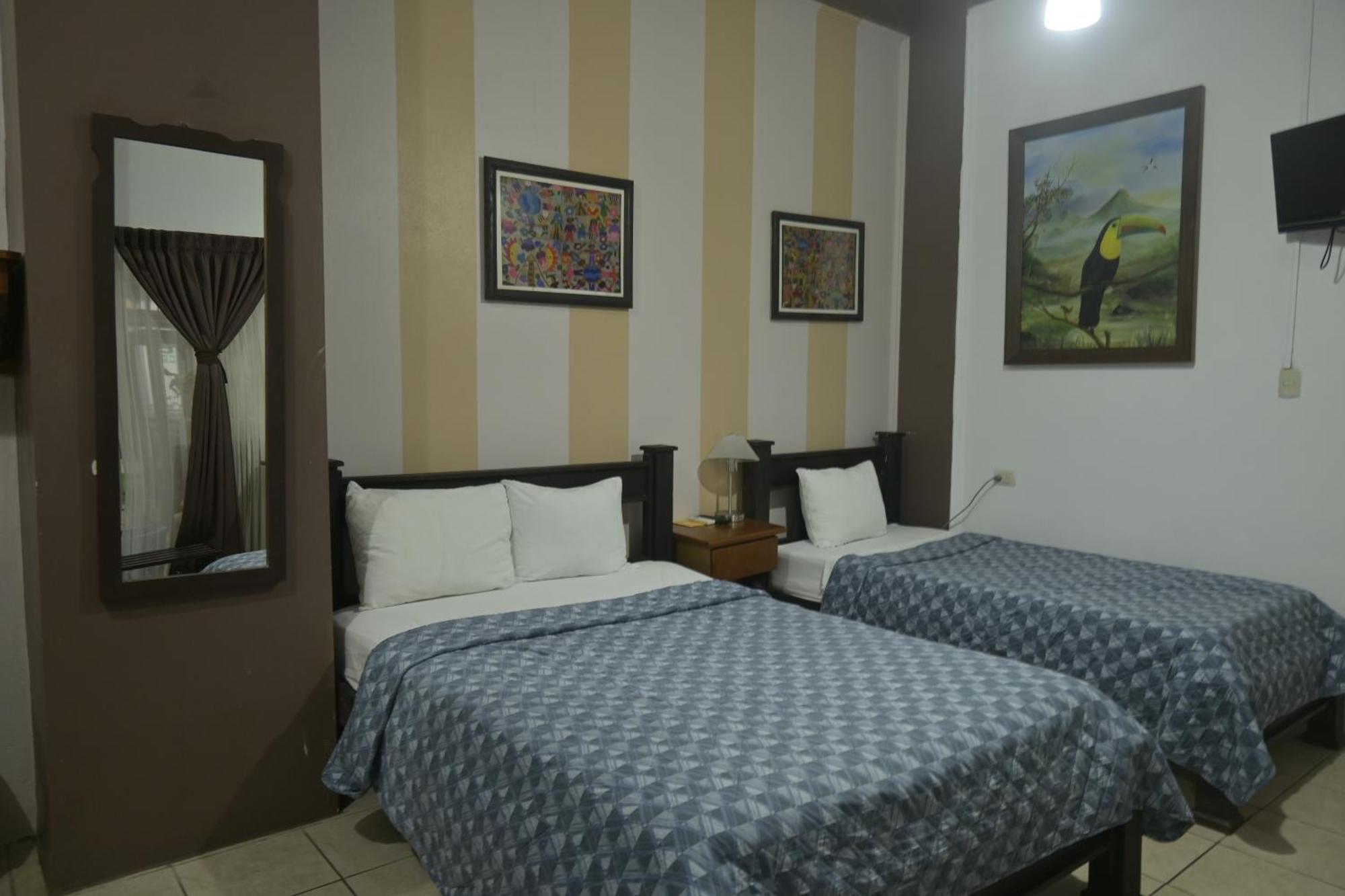 Hotel Las Colinas La Fortuna 外观 照片