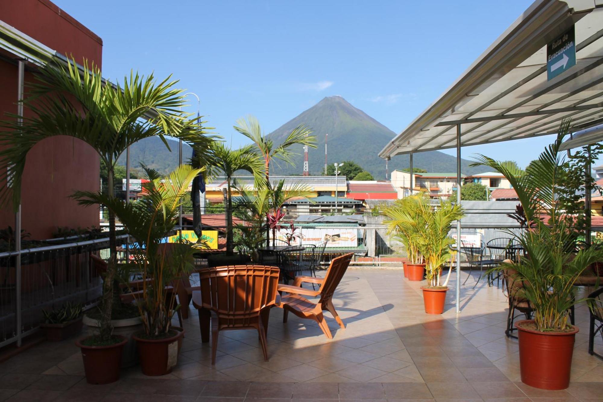 Hotel Las Colinas La Fortuna 外观 照片