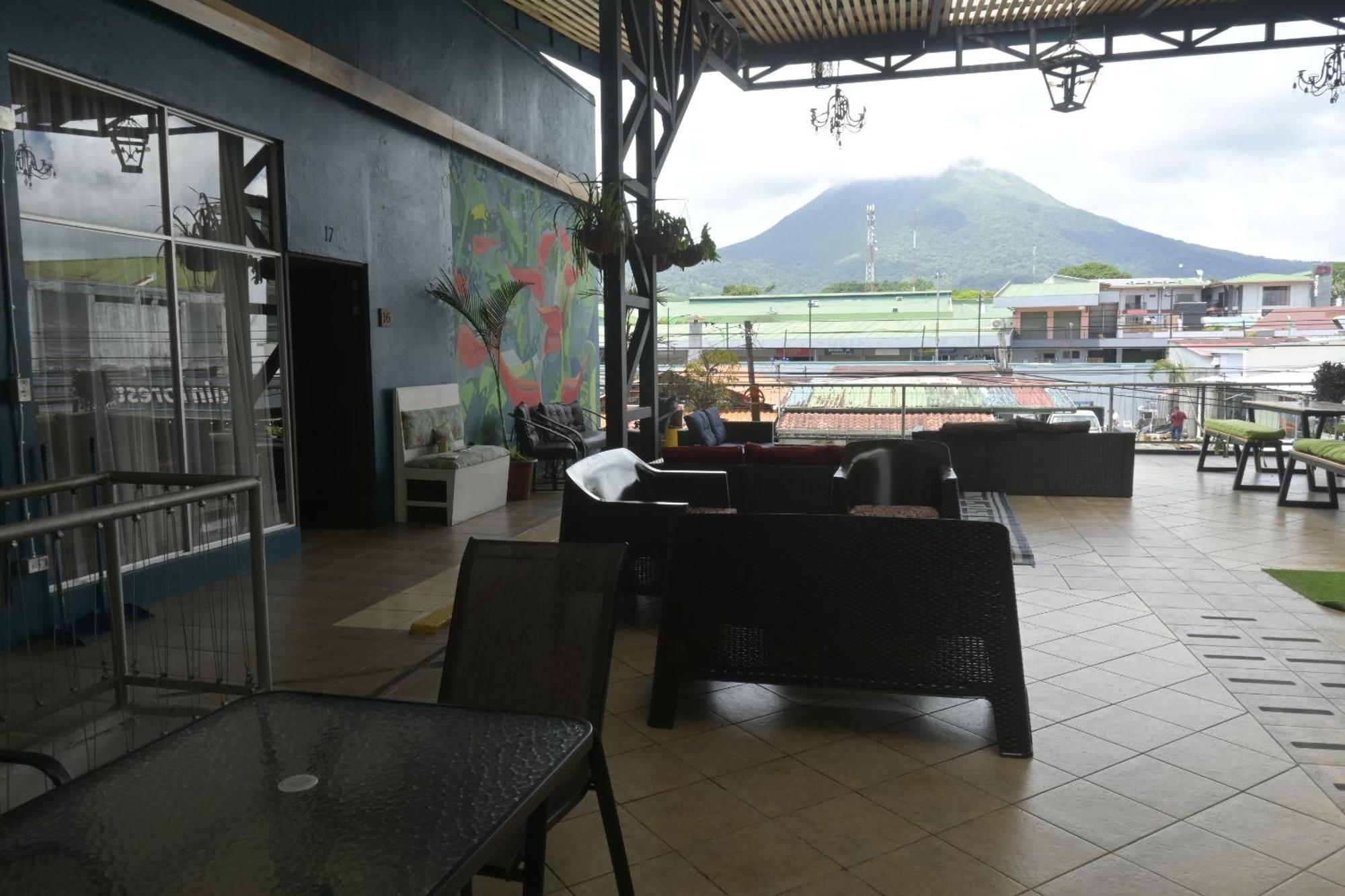 Hotel Las Colinas La Fortuna 外观 照片