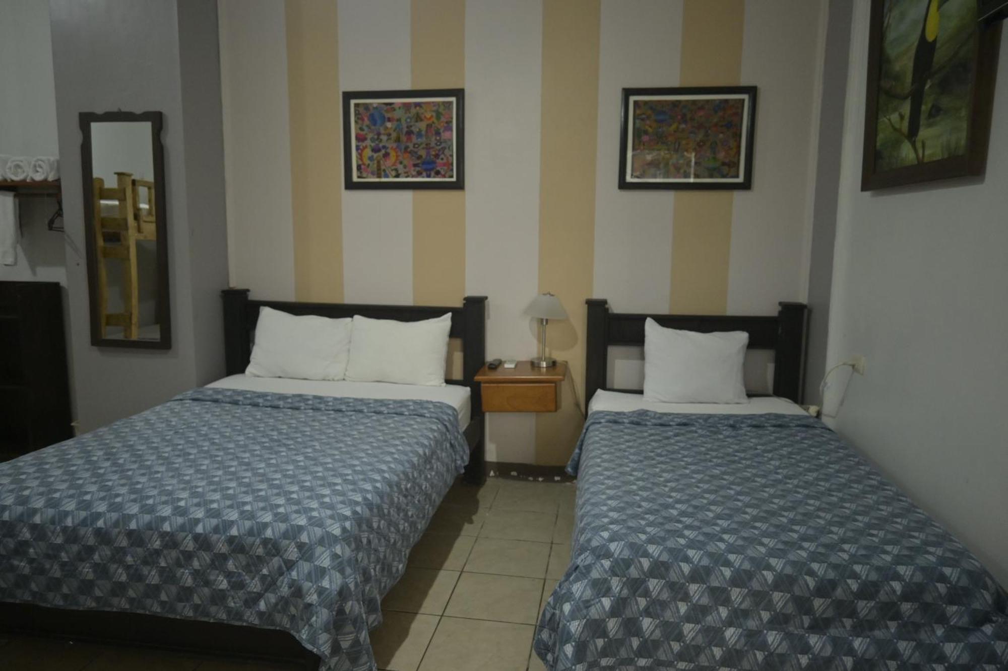 Hotel Las Colinas La Fortuna 外观 照片