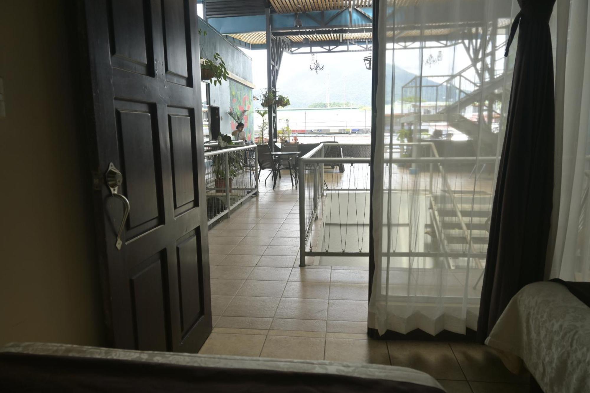 Hotel Las Colinas La Fortuna 外观 照片