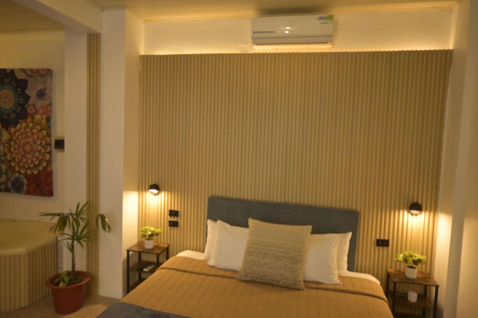 Hotel Las Colinas La Fortuna 外观 照片